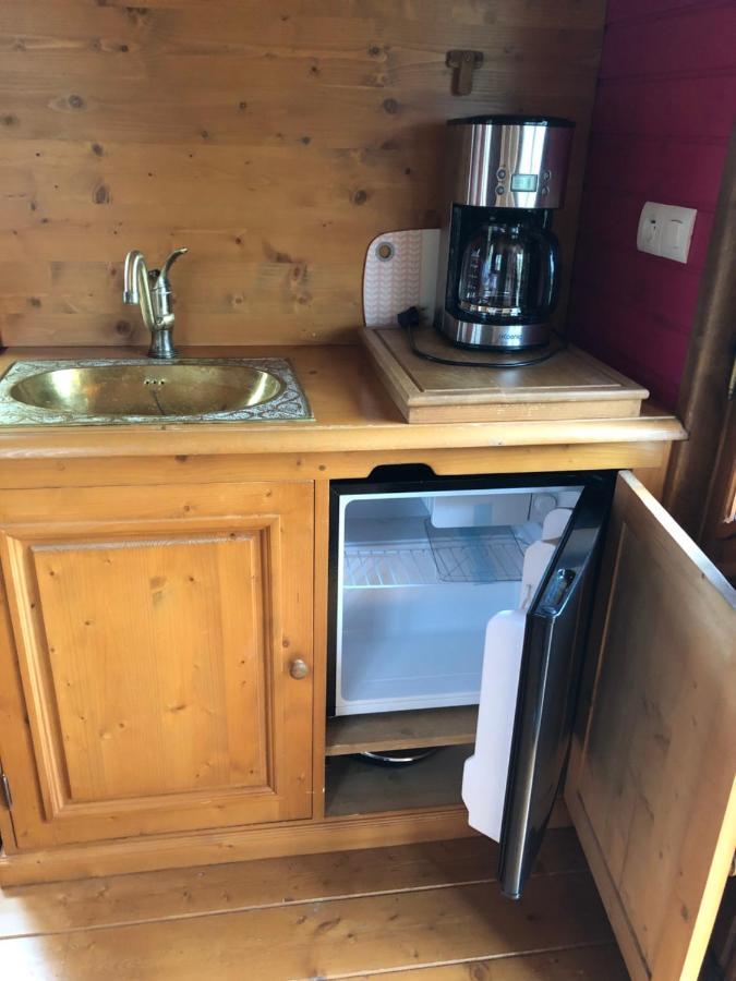 Roulotte Capucine Hotell Ablon Eksteriør bilde